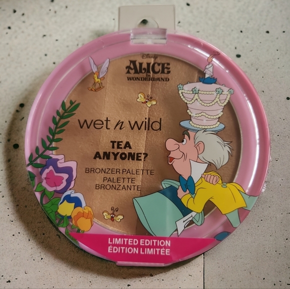 NEW!  BRONZER  PALETTE  Wet n Wild Limitd Ed. Alice in Wonderland ~ Disney ~ - Picture 3 of 6
